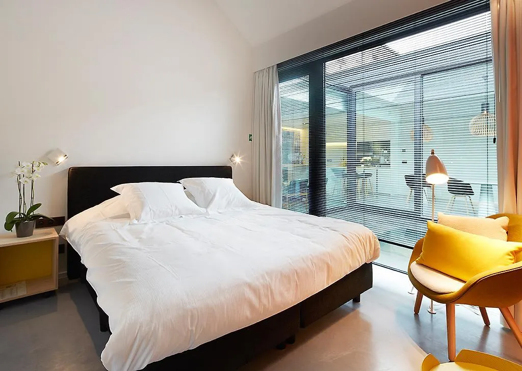 B&B Ceder10 Kruibeke Bed & Breakfast