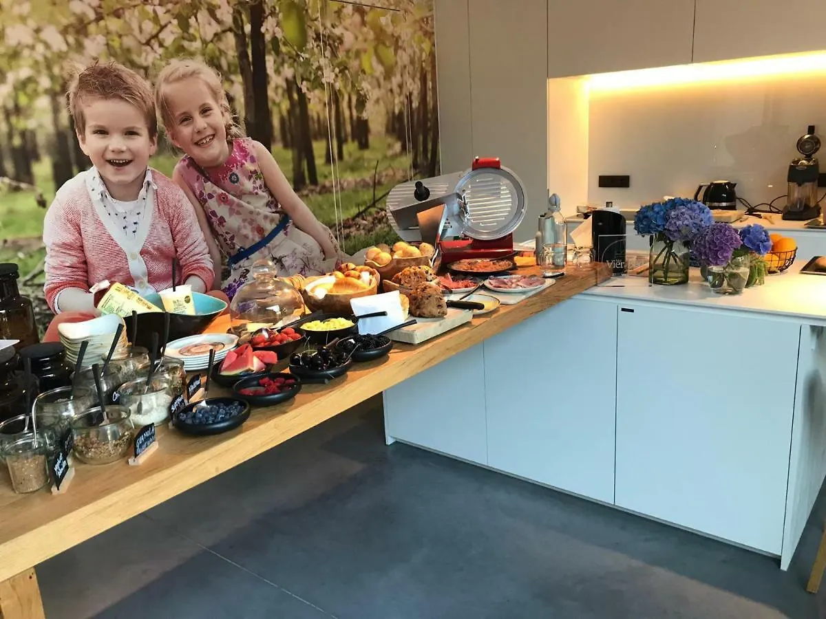 ** Bed and breakfast B&B Ceder10 Kruibeke Bélgica